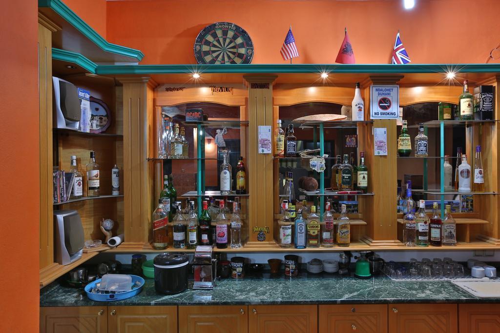 Tani'S Guesthouse Ksamil Buitenkant foto