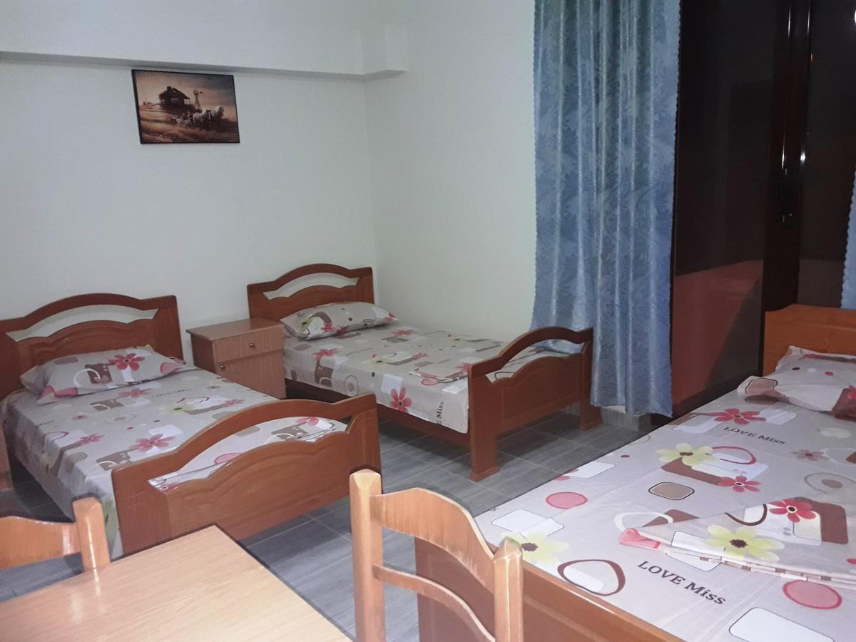 Tani'S Guesthouse Ksamil Buitenkant foto