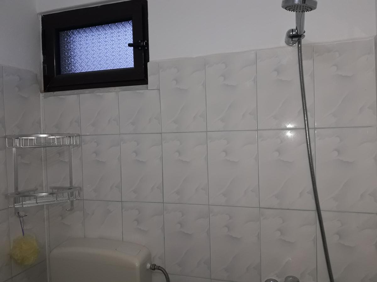 Tani'S Guesthouse Ksamil Buitenkant foto