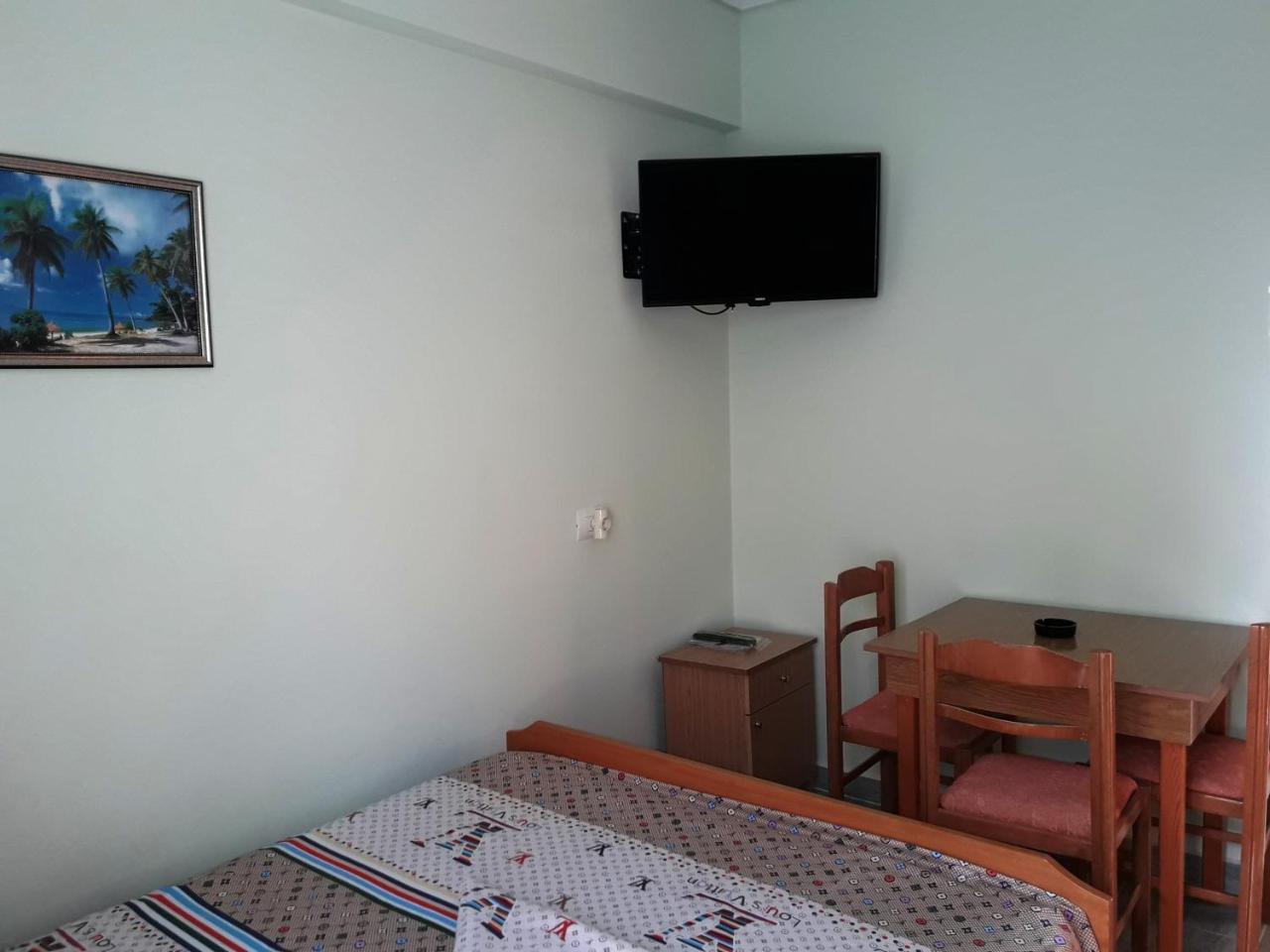 Tani'S Guesthouse Ksamil Buitenkant foto
