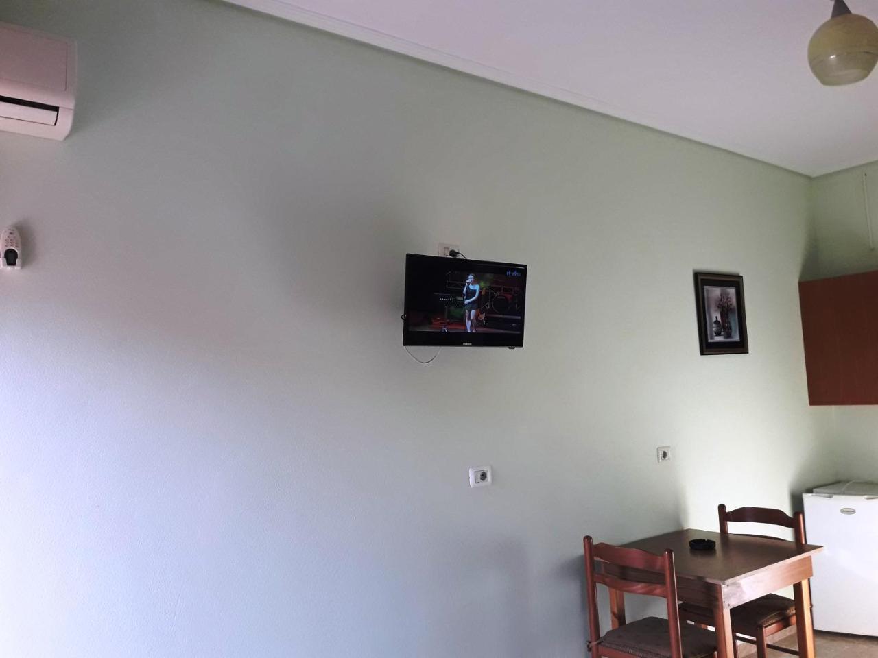 Tani'S Guesthouse Ksamil Buitenkant foto